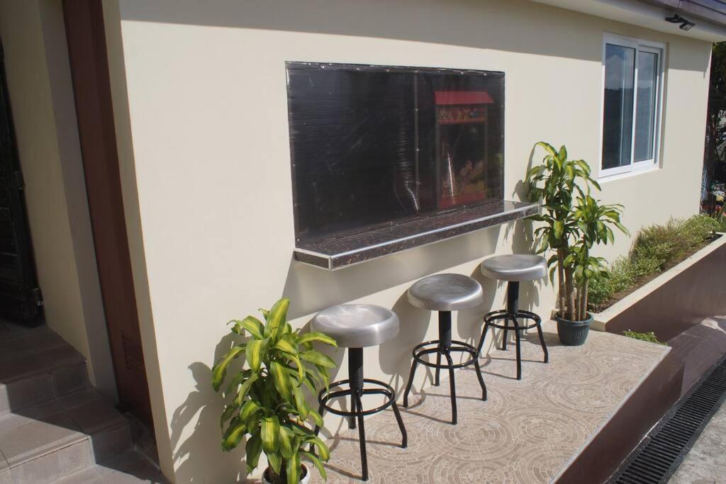 Avana Hills Tagaytay Villa Tagaytay City Luaran gambar