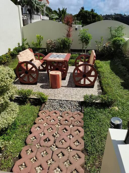 Avana Hills Tagaytay Villa Tagaytay City Luaran gambar